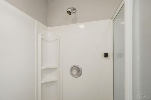 8050 Halyard Court, Deerfield Twp., OH 45039