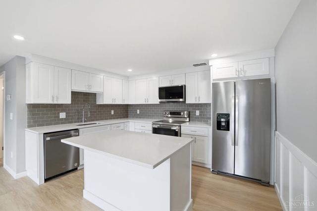 8050 Halyard Court, Deerfield Twp., OH 45039