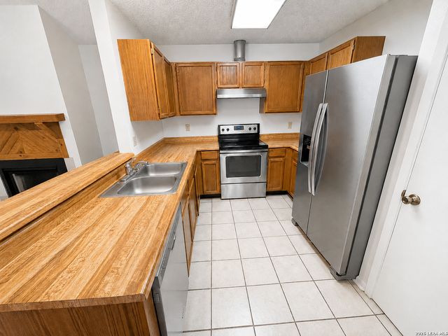 3418 Ridge Ash, San Antonio, TX 78247