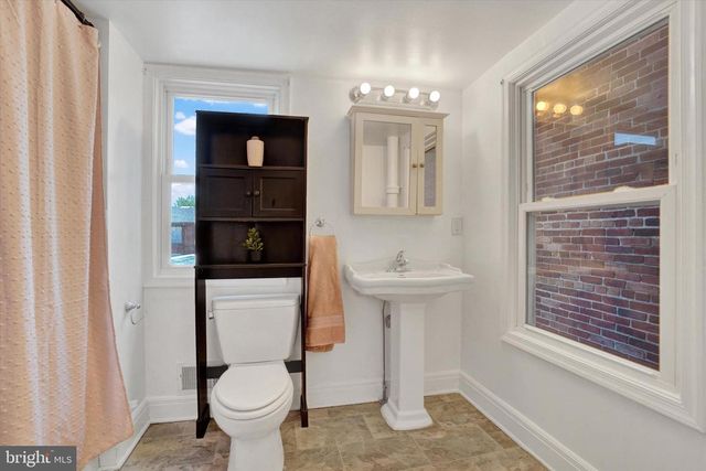 41 N WEST ST, York, PA 17401