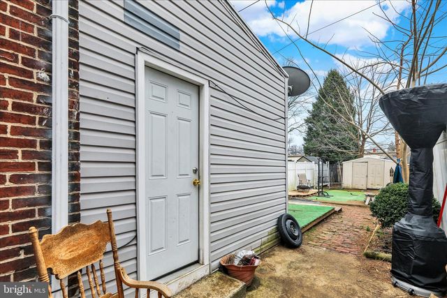 20 N 7TH ST, Columbia, PA 17512