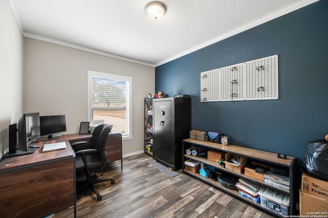 1145 Postert Lane, Floresville, TX 78114