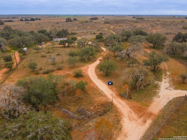 1145 Postert Lane, Floresville, TX 78114