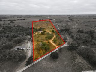 1145 Postert Lane, Floresville, TX 78114