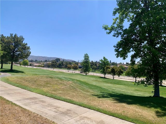 34209 Sherwood, Yucaipa, CA 92399