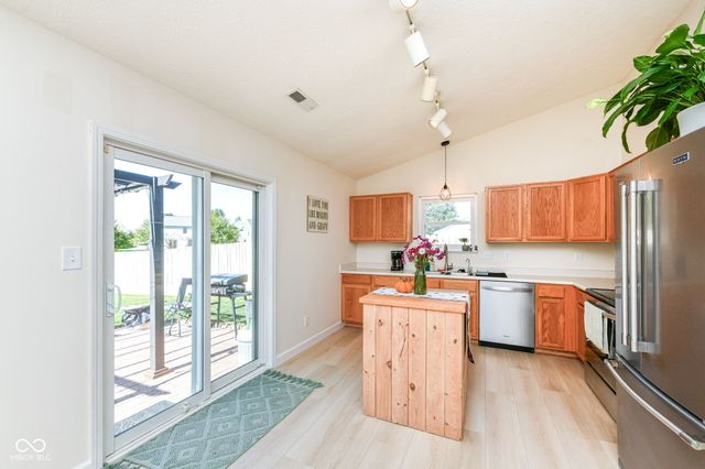 7120 Red Lake Court, Indianapolis, IN 46217