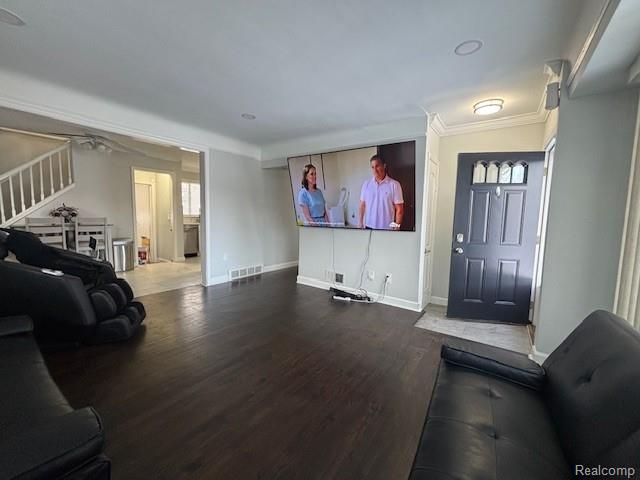 19806 Shady Lane Avenue, St. Clair Shores, MI 48080