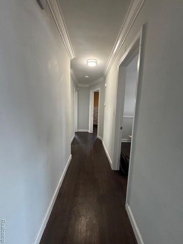 19806 Shady Lane Avenue, St. Clair Shores, MI 48080