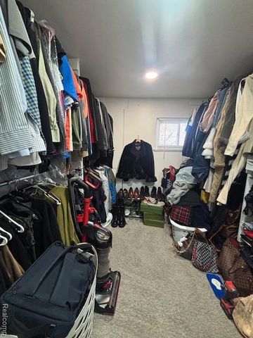 19806 Shady Lane Avenue, St. Clair Shores, MI 48080