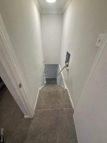 19806 Shady Lane Avenue, St. Clair Shores, MI 48080