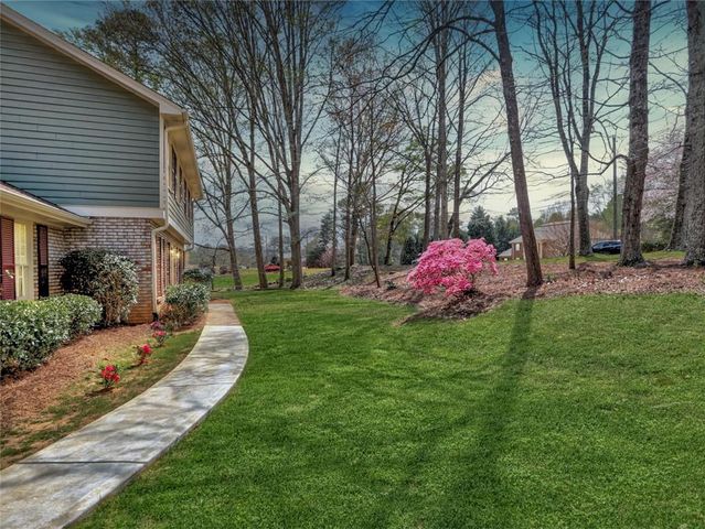 3120 Beechwood Drive SE, Marietta, GA 30067