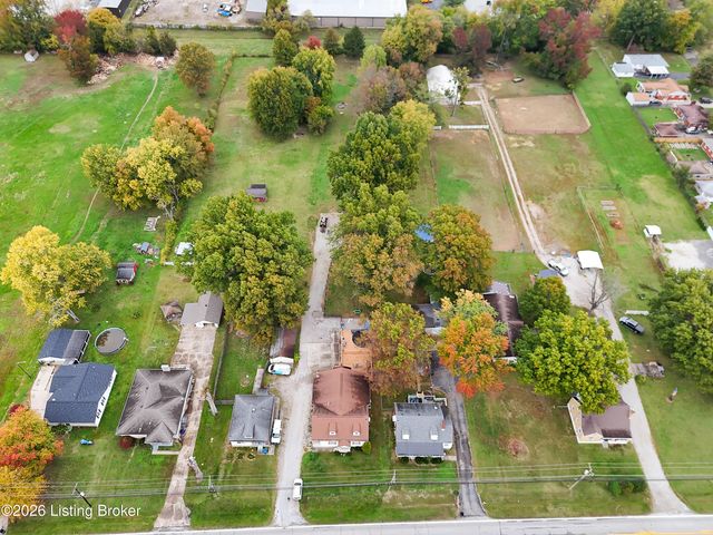7601 Greenwood Rd, Louisville, KY 40258