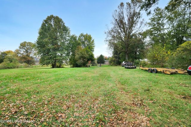 7601 Greenwood Rd, Louisville, KY 40258
