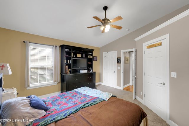 7601 Greenwood Rd, Louisville, KY 40258
