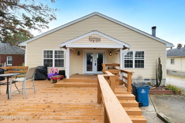 7601 Greenwood Rd, Louisville, KY 40258