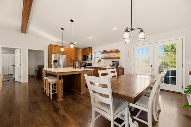 11967 SW 99th St, Augusta, KS 67010