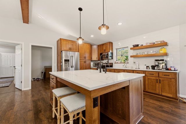 11967 SW 99th St, Augusta, KS 67010