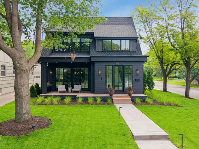 5945 Saint Johns Avenue, Edina, MN 55424