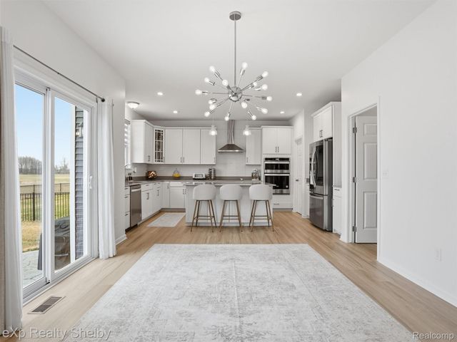 51435 Water Mark Drive, Macomb Township, MI 48042