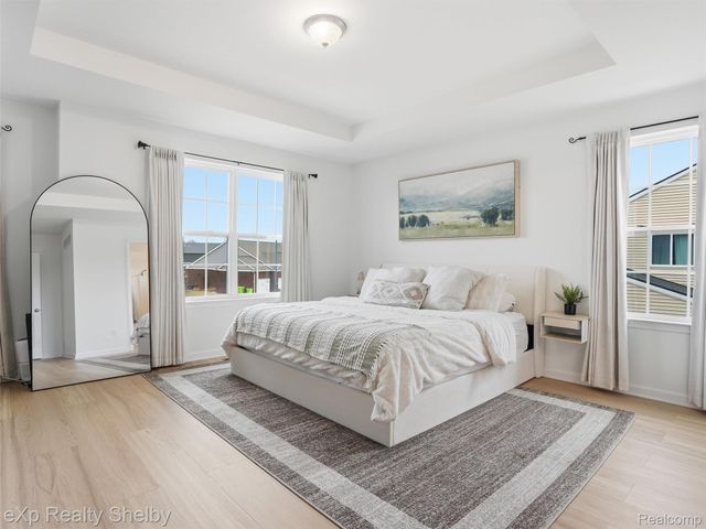 51435 Water Mark Drive, Macomb Township, MI 48042