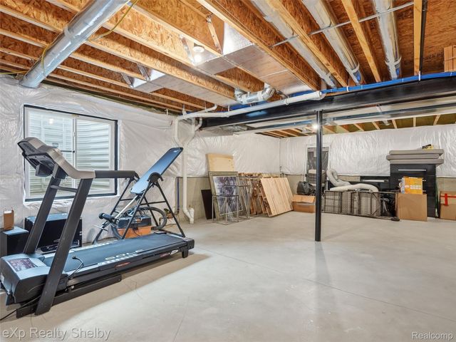 51435 Water Mark Drive, Macomb Township, MI 48042