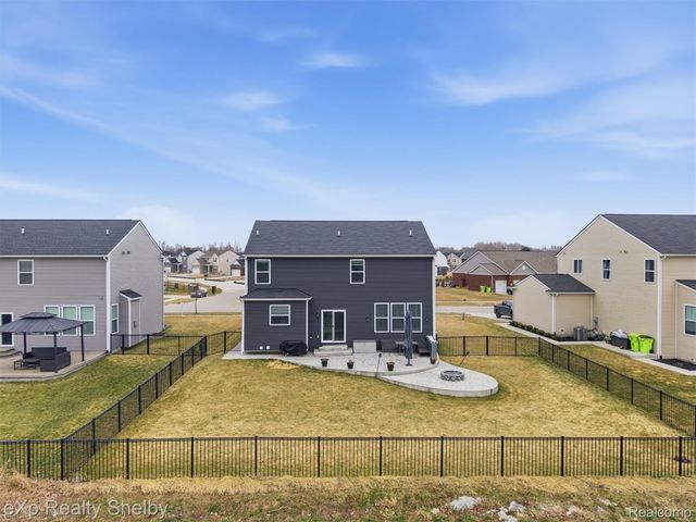 51435 Water Mark Drive, Macomb Township, MI 48042