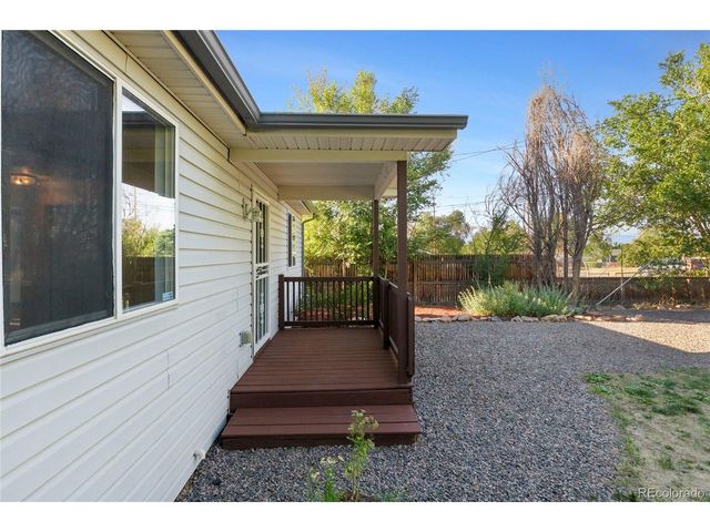 5371 Julian St, Denver, CO 80221