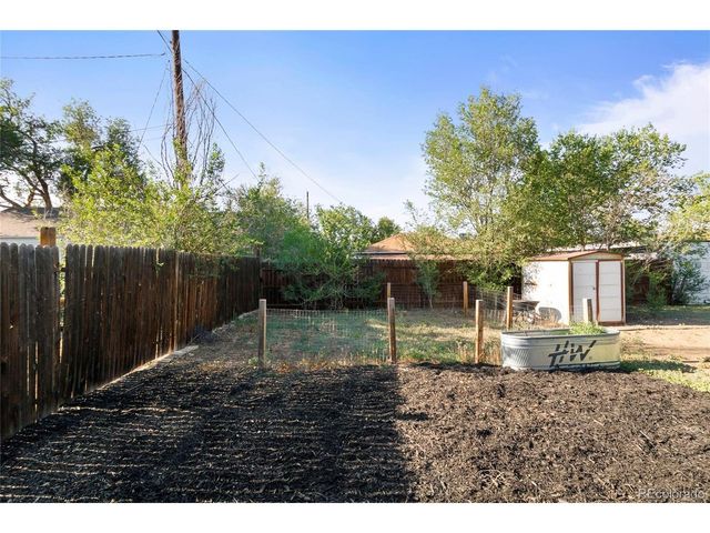 5371 Julian St, Denver, CO 80221