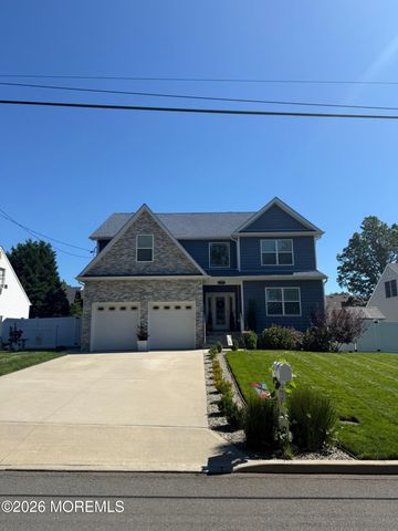 235 Serpent Lane, Manahawkin, NJ 08050