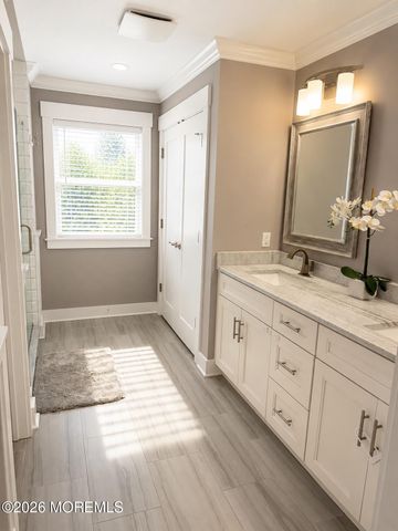 235 Serpent Lane, Manahawkin, NJ 08050