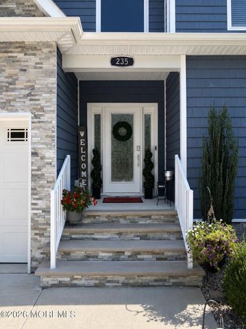 235 Serpent Lane, Manahawkin, NJ 08050