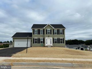 108 STONEWICKE DRIVE # 84, Hanover, PA 17331