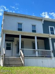 90 Pawling Avenue, Troy, NY 12180