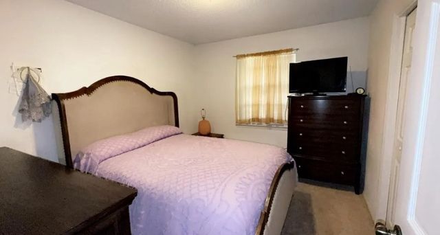 280 Old Mill Lane, Dallas, TX 75217