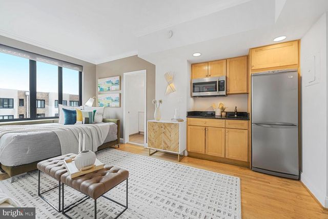 1701 16TH ST NW #810, Washington, DC 20009