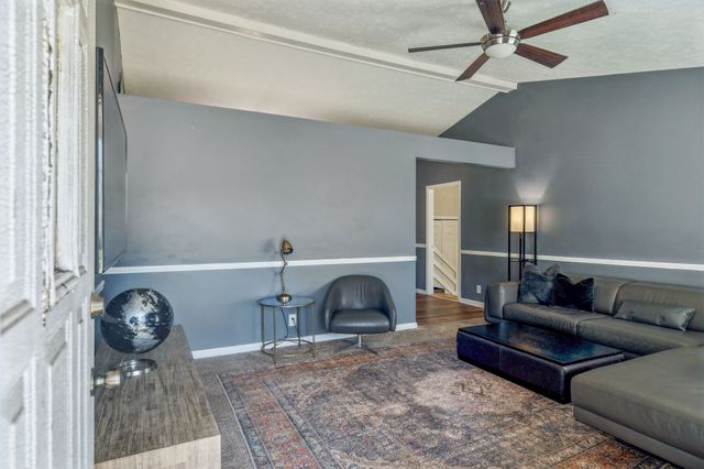 4825 Peppertree Dr, Antioch, TN 37013