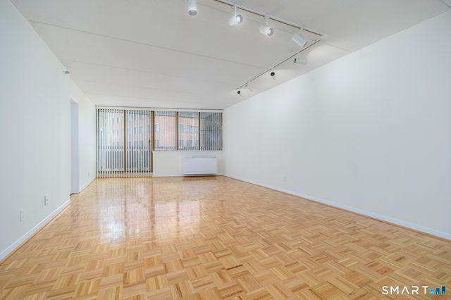 143 Hoyt Street 2K, Stamford, CT 06905