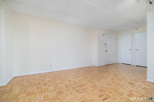 143 Hoyt Street 2K, Stamford, CT 06905