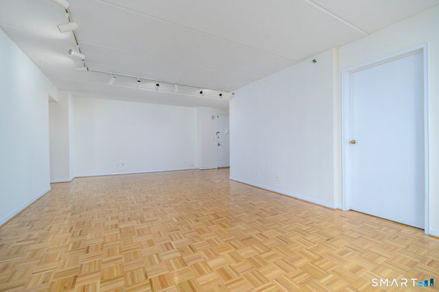 143 Hoyt Street 2K, Stamford, CT 06905