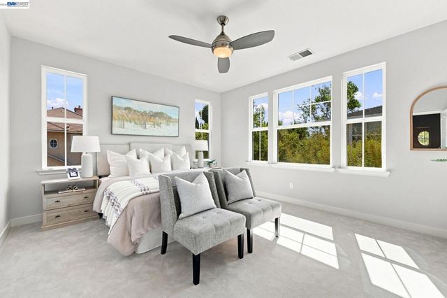 3910 Hidden Grove Ln, Concord, CA 94519