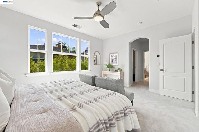 3910 Hidden Grove Ln, Concord, CA 94519