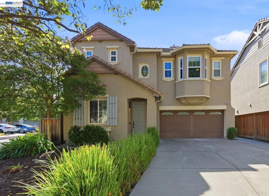 3910 Hidden Grove Ln, Concord, CA 94519