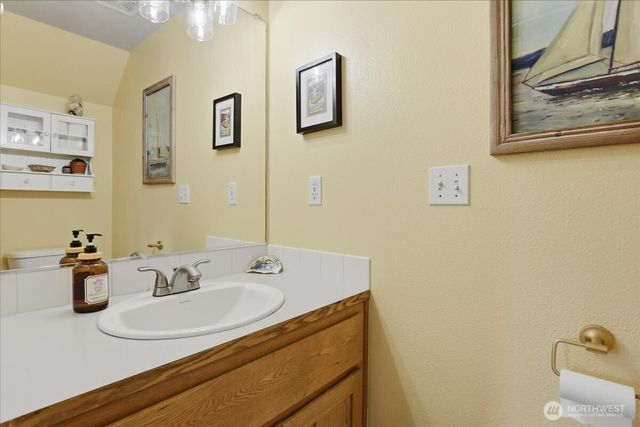 2417 NE 107th Street, Vancouver, WA 98686