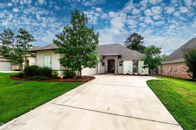 204 Grace Drive, Flowood, MS 39232