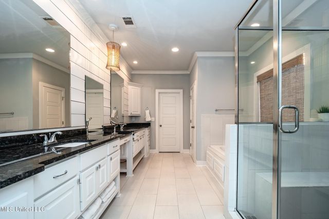 204 Grace Drive, Flowood, MS 39232