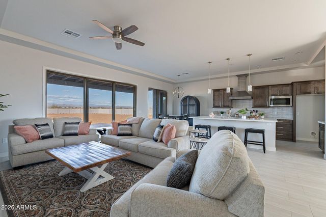 24459 N 194TH Avenue, Surprise, AZ 85387