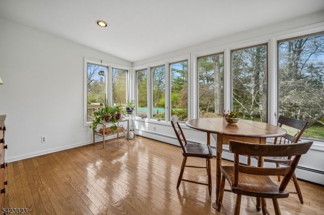 56 E Rayburn Rd, Long Hill Twp., NJ 07946