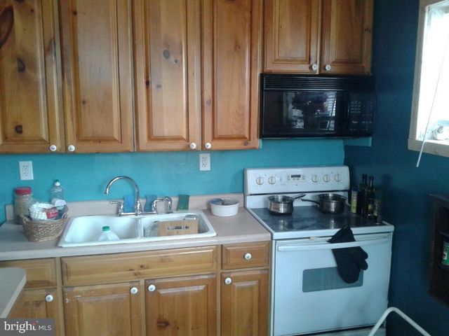 365 E CAMBRIA ST, Philadelphia, PA 19134