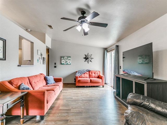 1708 Garcia Avenue, Edmond, OK 73003