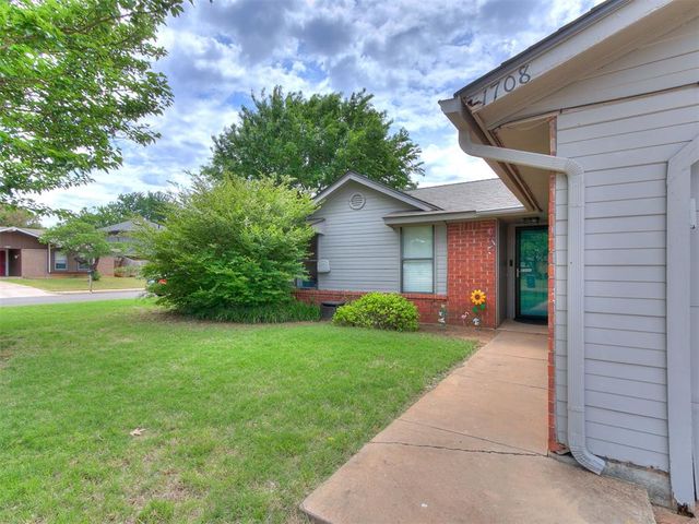 1708 Garcia Avenue, Edmond, OK 73003